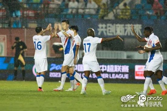 触手入侵私密部位挠痒痒